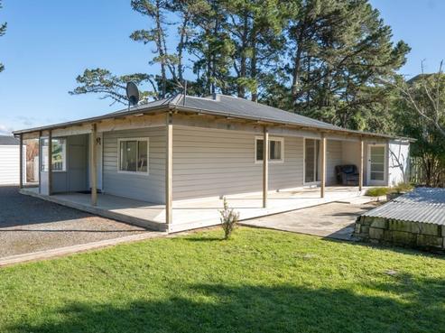 2269 Coast Road, Pongaroa