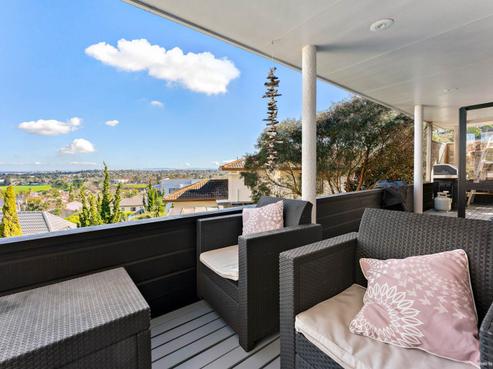 28B Mccahill Views, Botany Downs