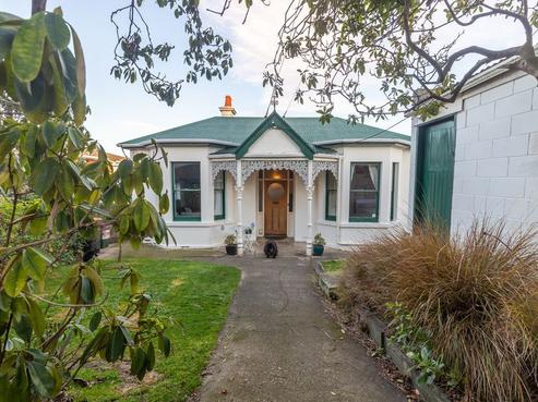 3 Neidpath Road, Mornington