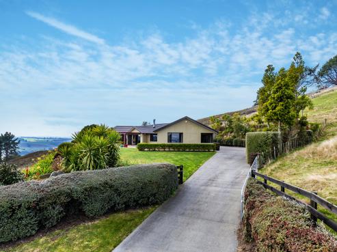 172 Hill View Drive, Acacia Bay