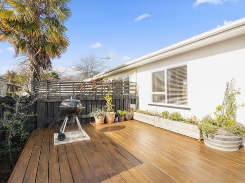1/32 Cobham Crescent, Stoke
