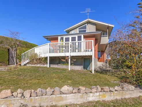 272 Mount Pleasant Road, Mount Pleasant