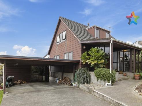 17 Jacaranda Grove, Maungaraki