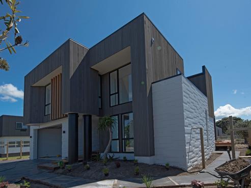 271 Omaha Drive, Omaha