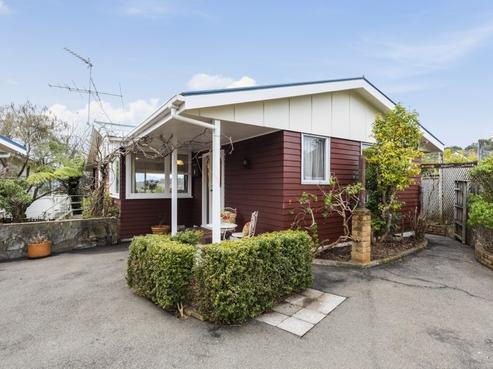 11 Ecclesfield Grove, Silverstream