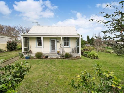 72 Terou Street, Manaia
