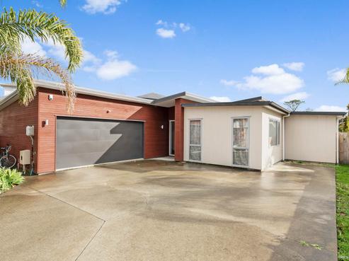 16 Timberland Drive, Silverdale
