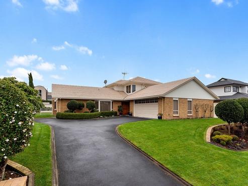 68 Harrowfield Drive, Harrowfield