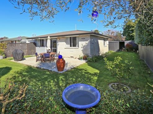 824 Southampton Street West, Saint Leonards