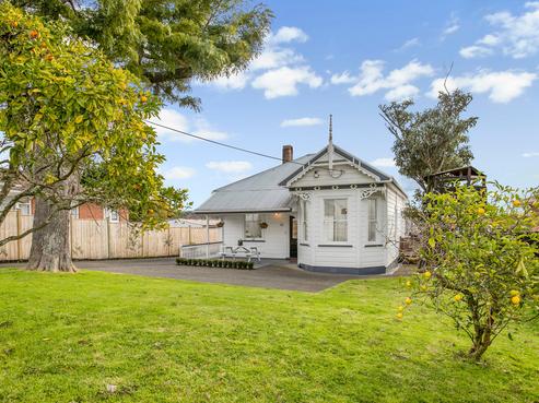 44 Archibald Road, Kelston