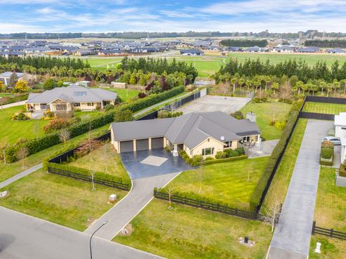 8 Rossington Drive, West Melton