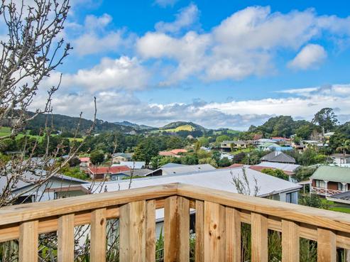 2/60 Eden Terrace, Kamo