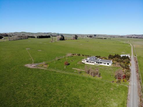 879 Ongaonga Road, Ongaonga