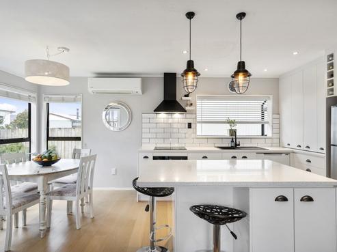 2 Michael Road, Paraparaumu Beach
