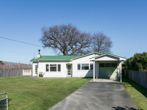 38 Tollemache Road East, Longlands