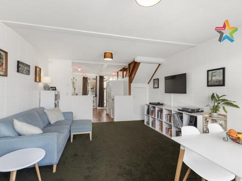 39E Campbell Terrace, Petone