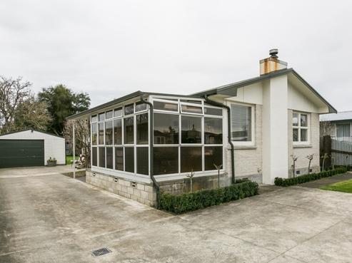 33 Upham Street, Havelock North