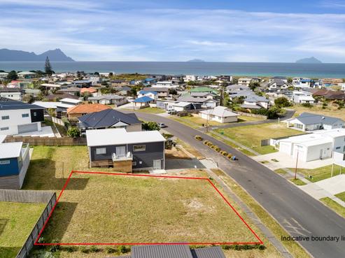 30 Ata-mahina Way, Ruakaka