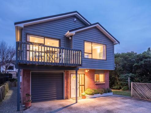 55 Thatcher Crescent, Crofton Downs