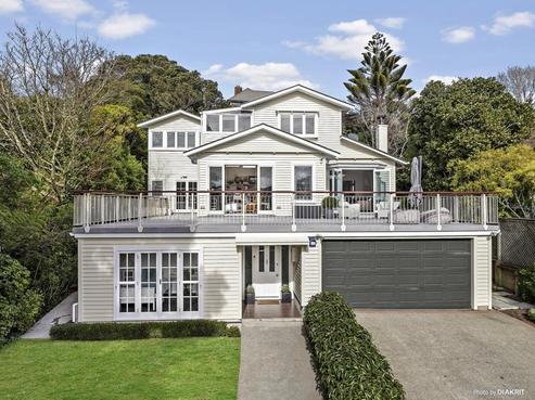 35 Messines Road, Karori