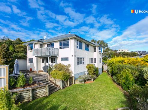 15 Calvert Place, Shiel Hill