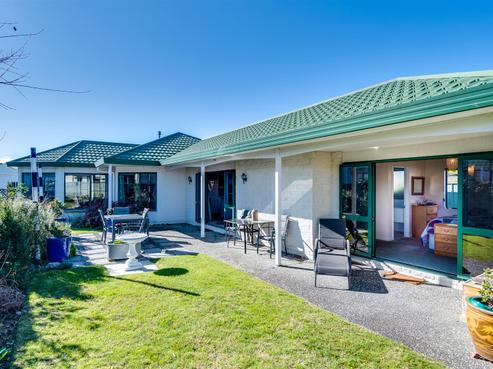 3 Palace Court, Taradale