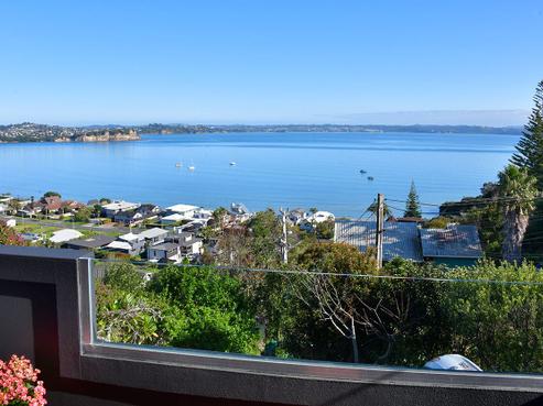 1097 Whangaparaoa Road, Tindalls Beach