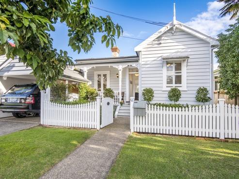 6 Kapai Road, Devonport