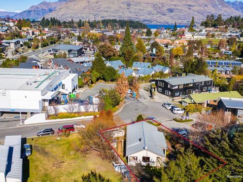 10 Hylton Place, Queenstown Central