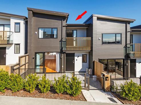 7 Timu Road, Long Bay