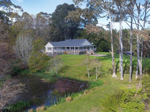 14 Jack Barry Road, Waitoki