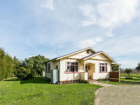 40 Raymond Road, Haumoana