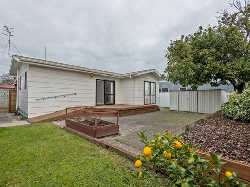 33A Lockhart Avenue, Milson