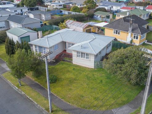 2 Ferguson Street, Levin