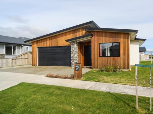 20 Varsity Heights, Fitzherbert