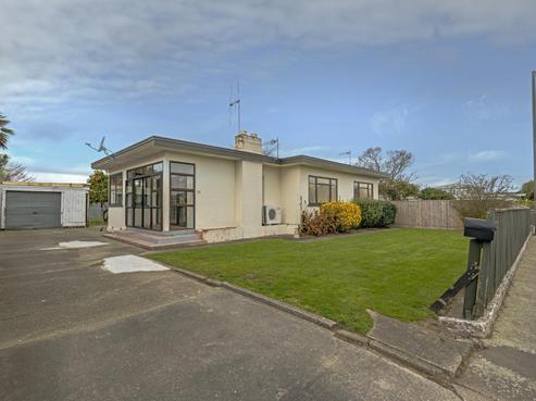 51 Wood Street, Takaro