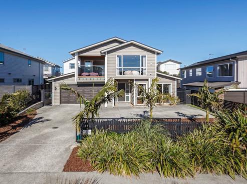 4 Bounty Road, Long Bay