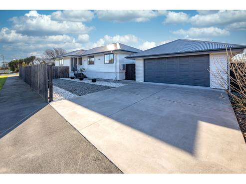 76 Avondale Road, Avondale