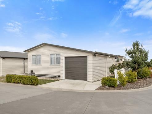 202/11 Kamahi Crescent, Papamoa