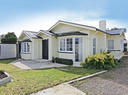 1027B Ellis Street, Mahora