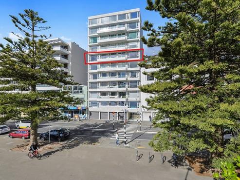 6/248 Oriental Parade, Oriental Bay