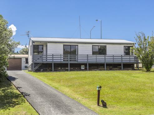 17 Campbell Drive, Warkworth