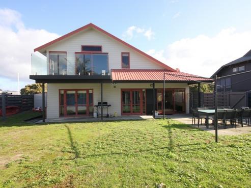 77 Pauanui Boulevard, Pauanui