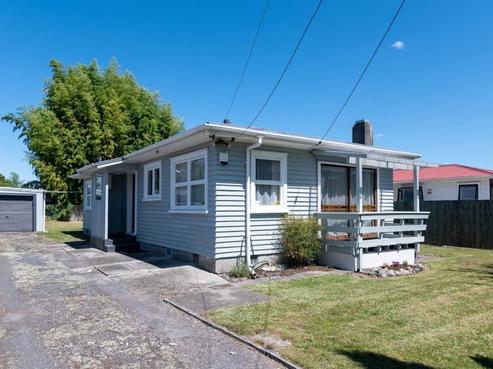 37 York Street, Glenholme