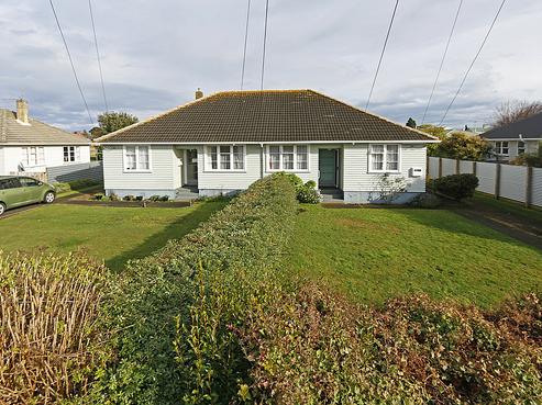 21 Collins Street, Hawera
