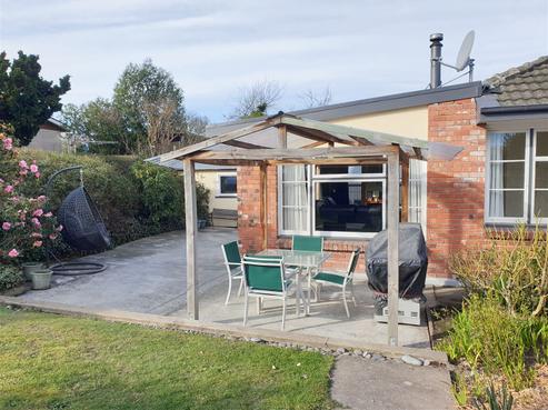 32 Le Cren Street, Seaview