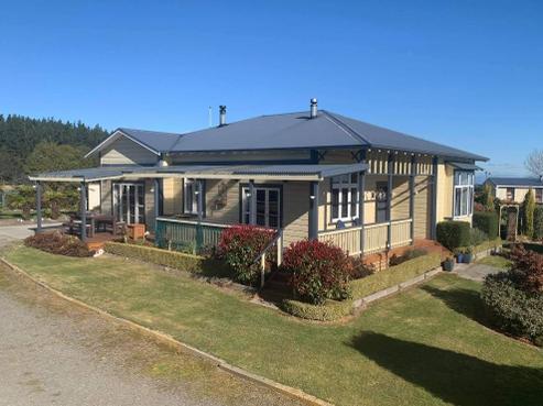 50 London Street, Kimbolton