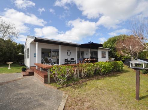 8 Pleasant Place, Pauanui