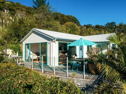 14 Miro Road, Palm Beach