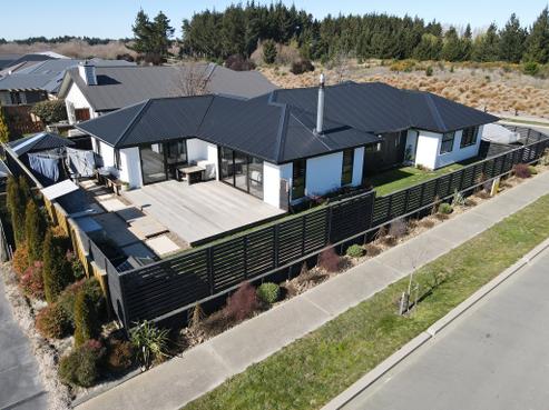 18 Hakatere Road, Pegasus